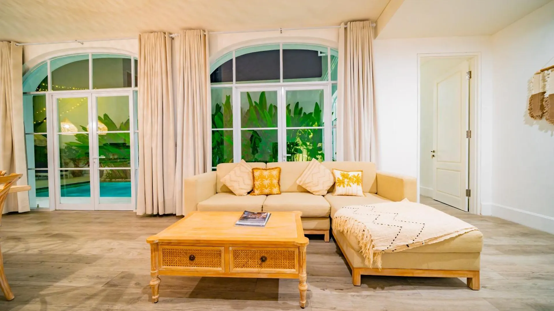 Villa Alma Canggu - 4 Min To Beach, Finn'S And Atlas  Canggu (Bali)